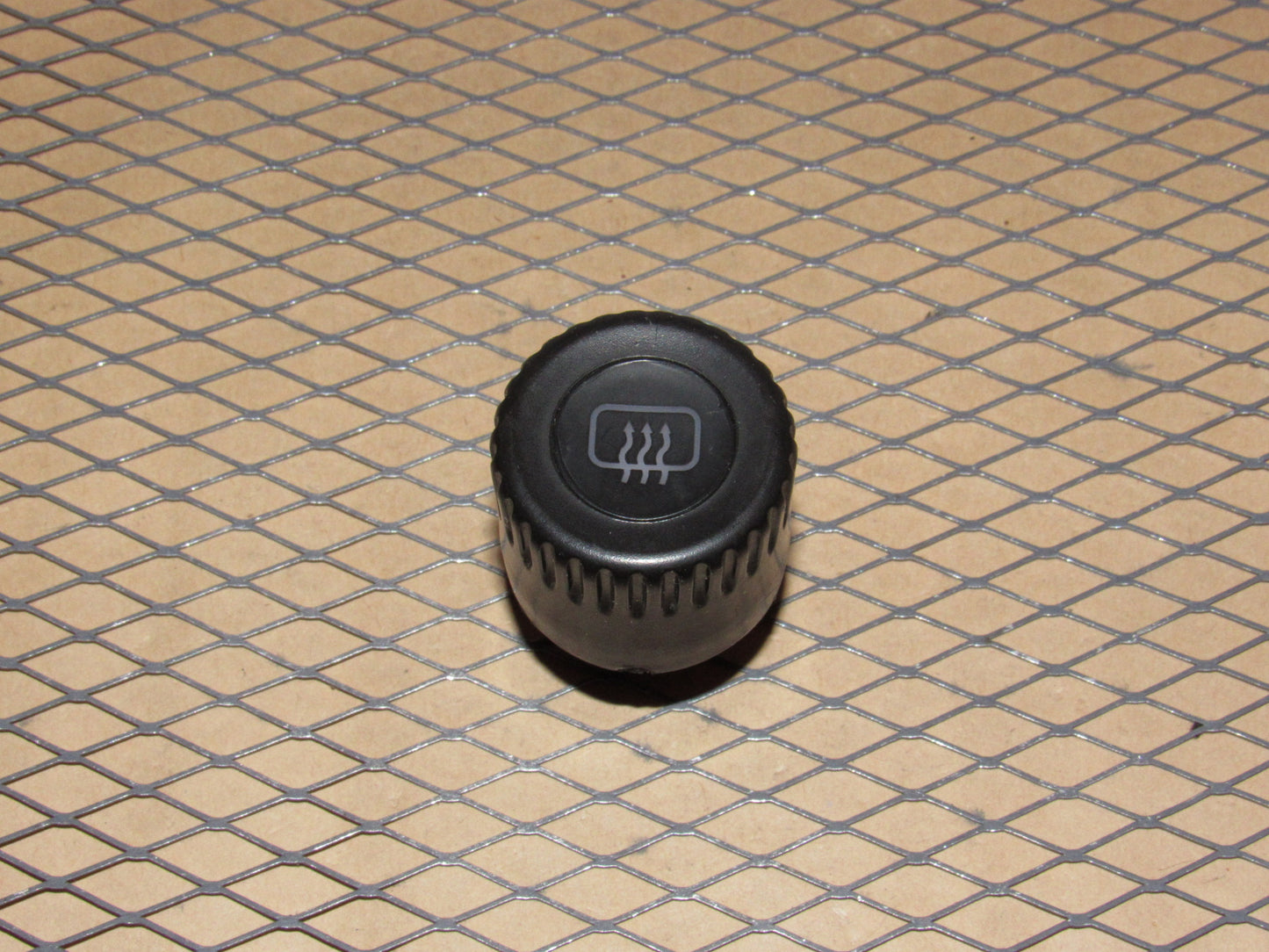 78-95 Porsche 928 OEM Defroster Switch Knob