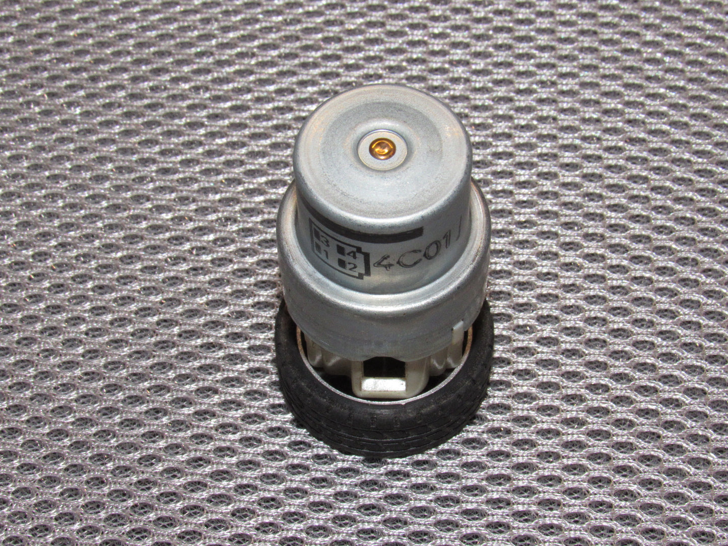 82 83 84 85 Toyota Supra OEM Relay 056700-5260