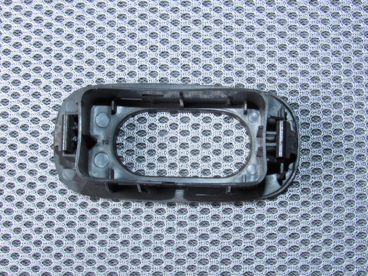 01-07 Ford Escape OEM Rear Window Switch Pigtail Bezel Trim