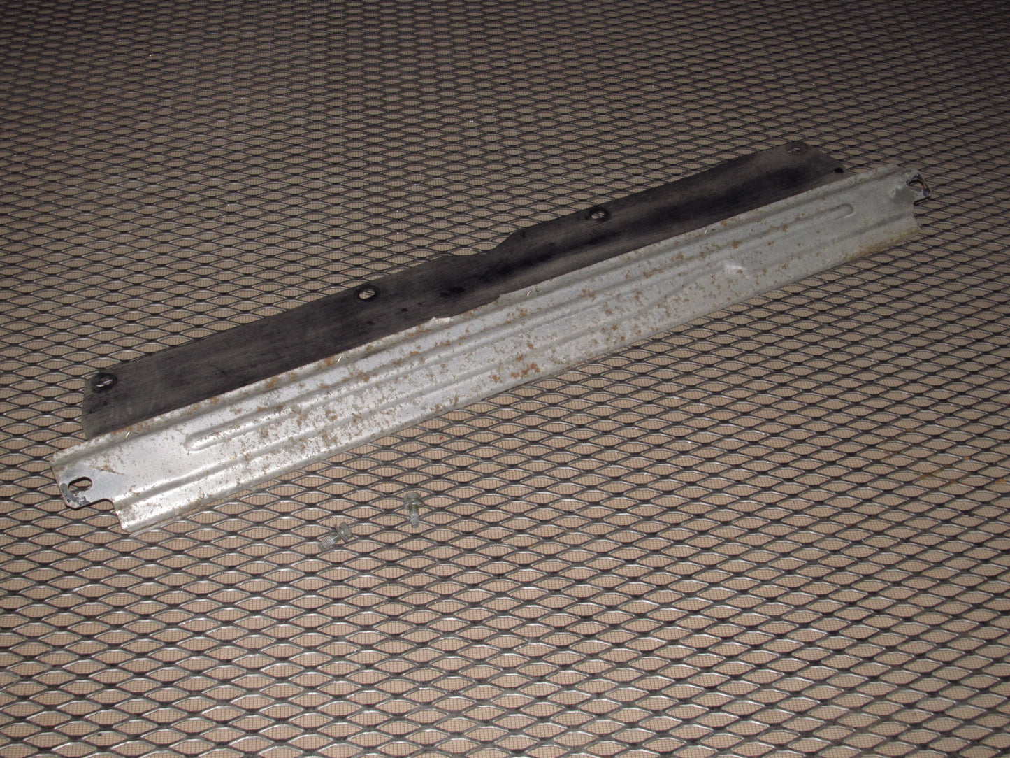 1987-1989 Nissan 300zx OEM Radiator Upper Cover