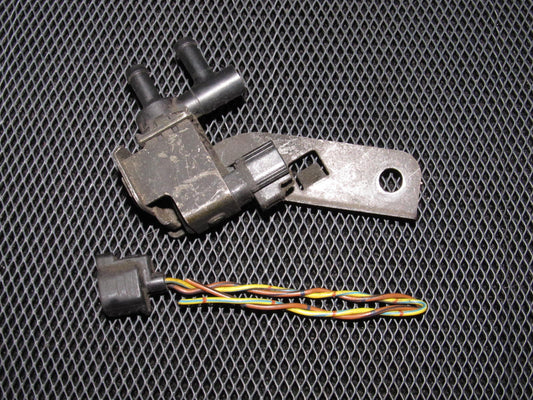 91-95 Toyota MR2 2.2L 5SFE OEM VSV Switch Vacuum Valve - 88691-17030