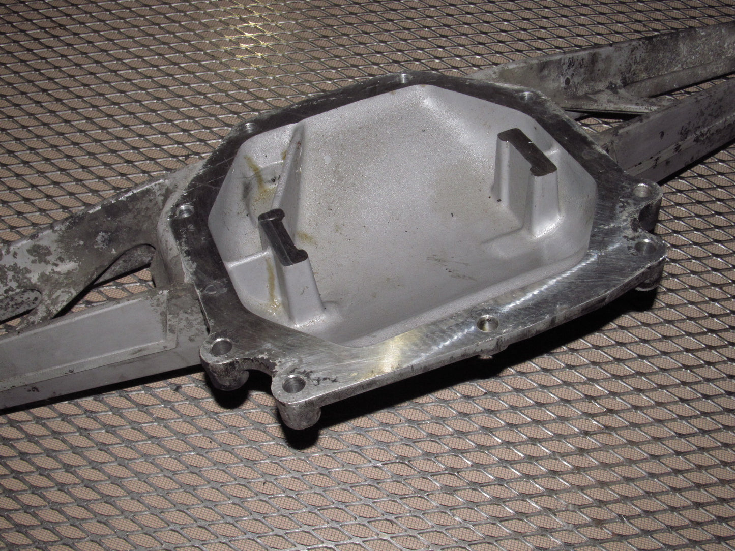 84-96 Chevrolet Corvette OEM Differential Housing Bracket