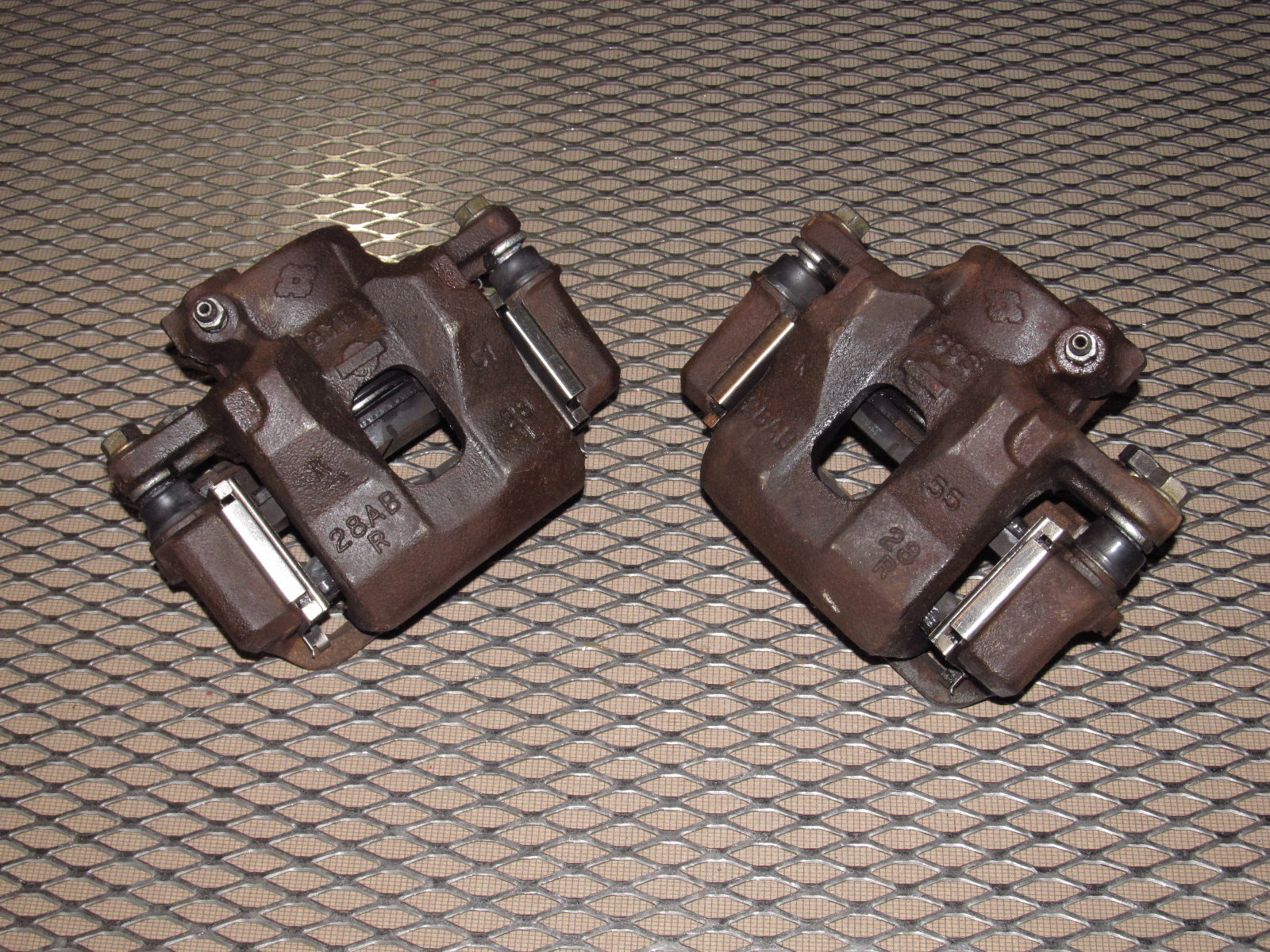 87 88 89 Nissan 300zx OEM Front Brake Caliper - Set - NA