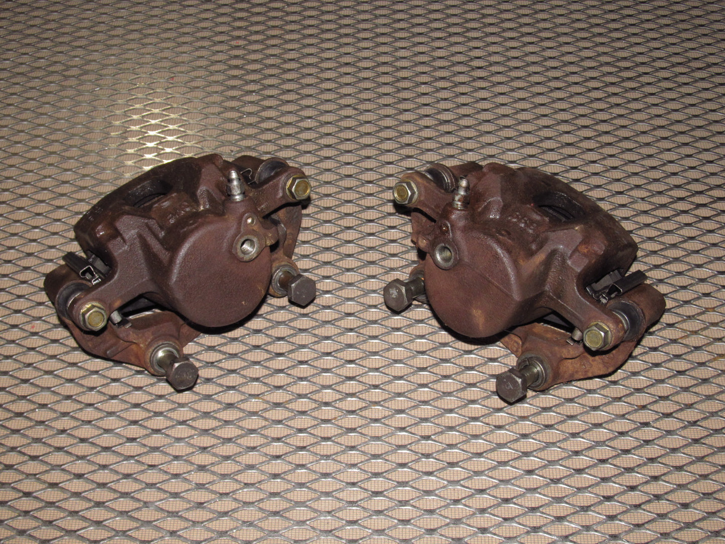 87 88 89 Nissan 300zx OEM Front Brake Caliper - Set - NA