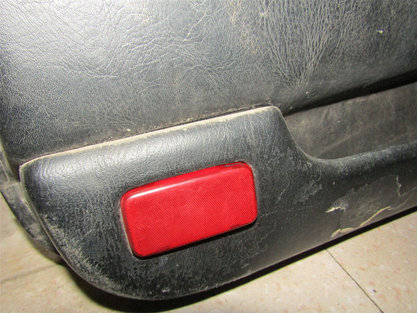 94 95 96 97 98 99 Toyota Celica OEM Door Panel Hazard Courtesy Light - Left