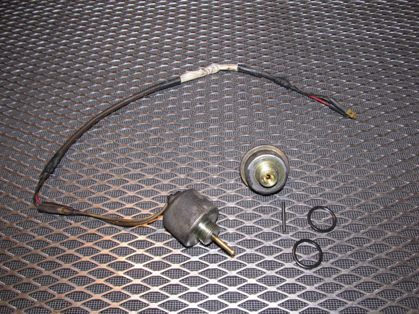 81 82 83 Datsun 280zx OEM Down Shift Solenoid & Vacuum Diaphragm