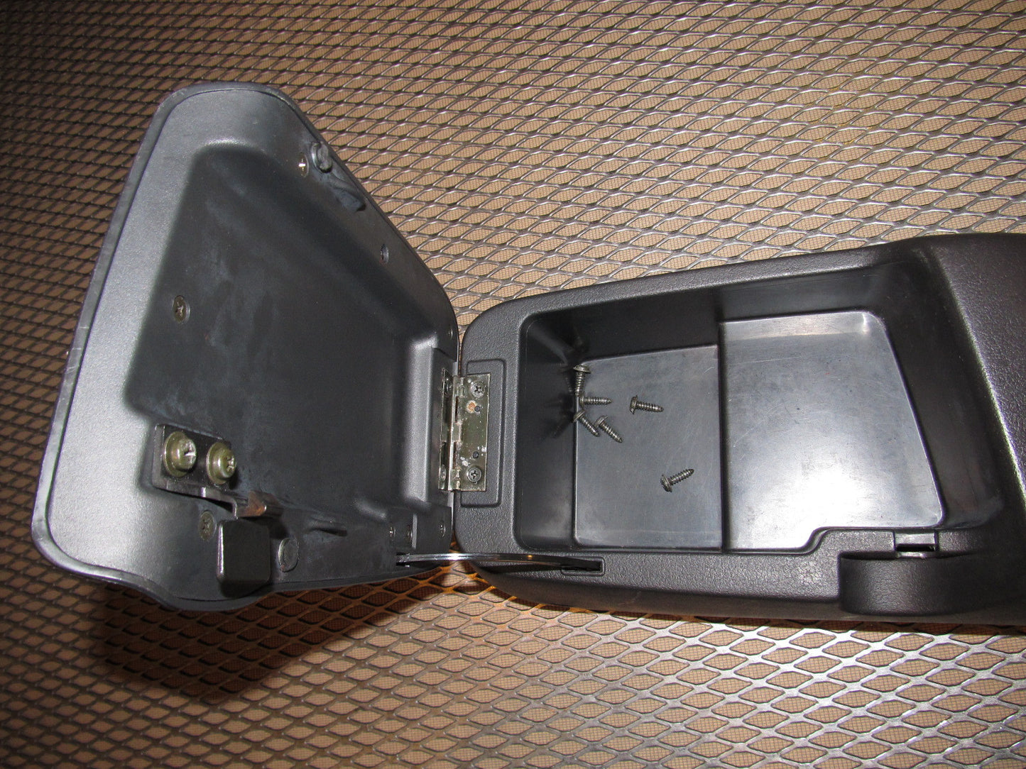 91 92 93 94 Nissan 240SX OEM Hatchback Center Console