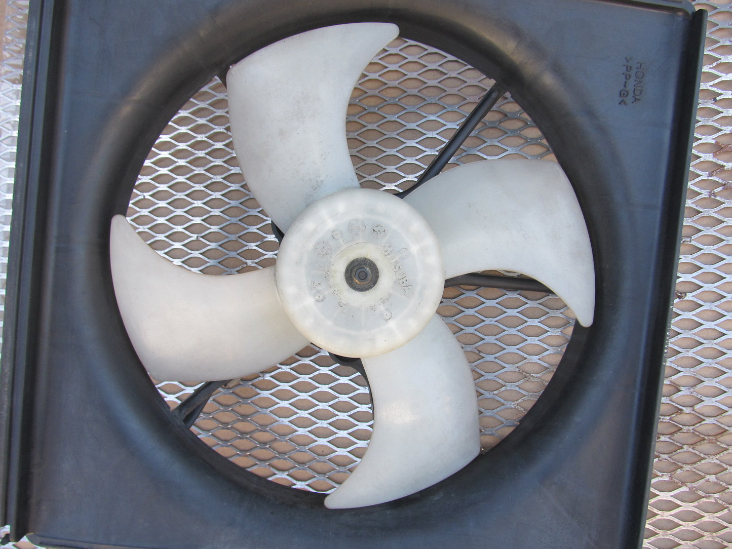 97 98 99 00 01 Honda Prelude OEM A/C Condenser Fan - Right