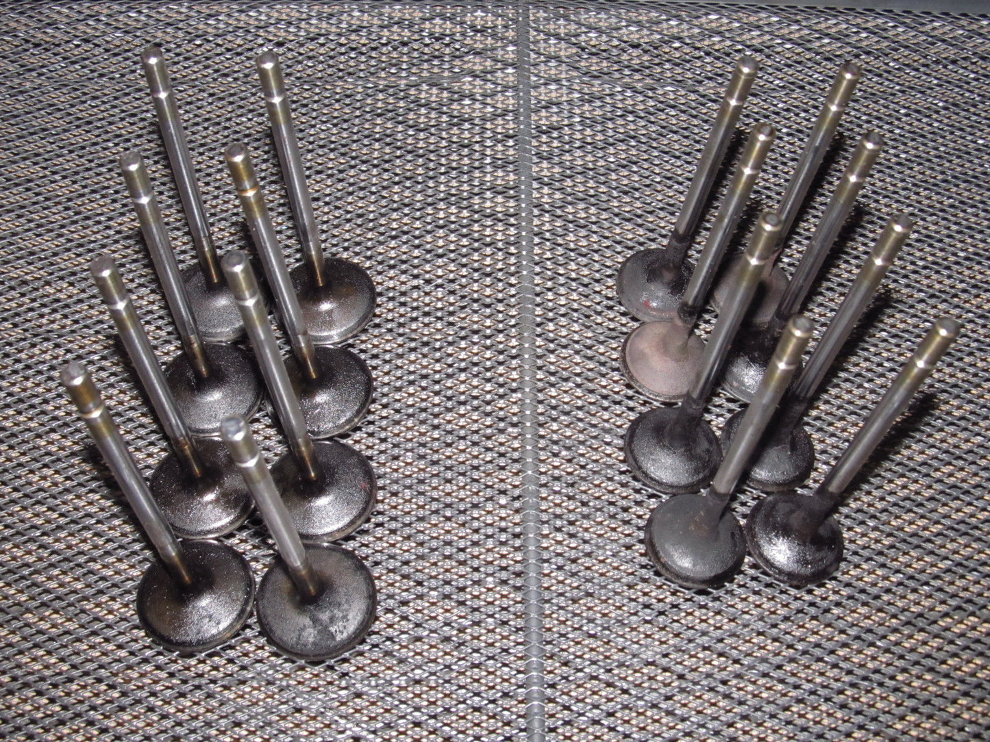 97 98 99 Mitsubishi Eclipse OEM Engine Exhaust & Intake Valve - Set