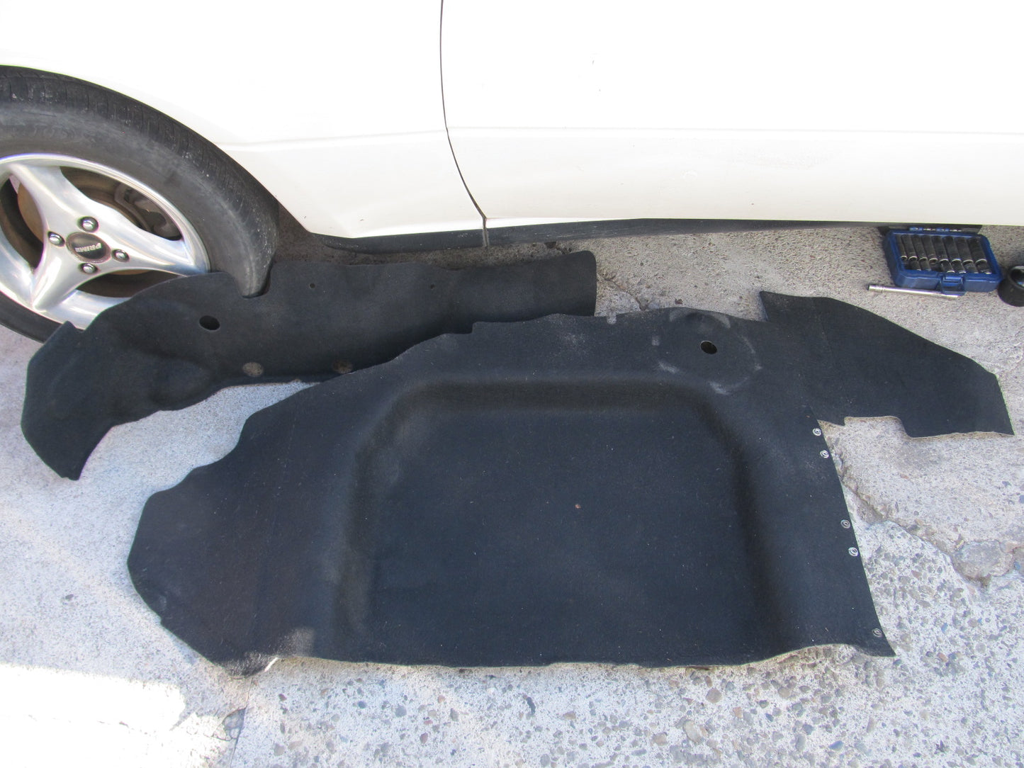 94 95 96 97 Mazda Miata OEM Trunk  Panel Cover Carpet