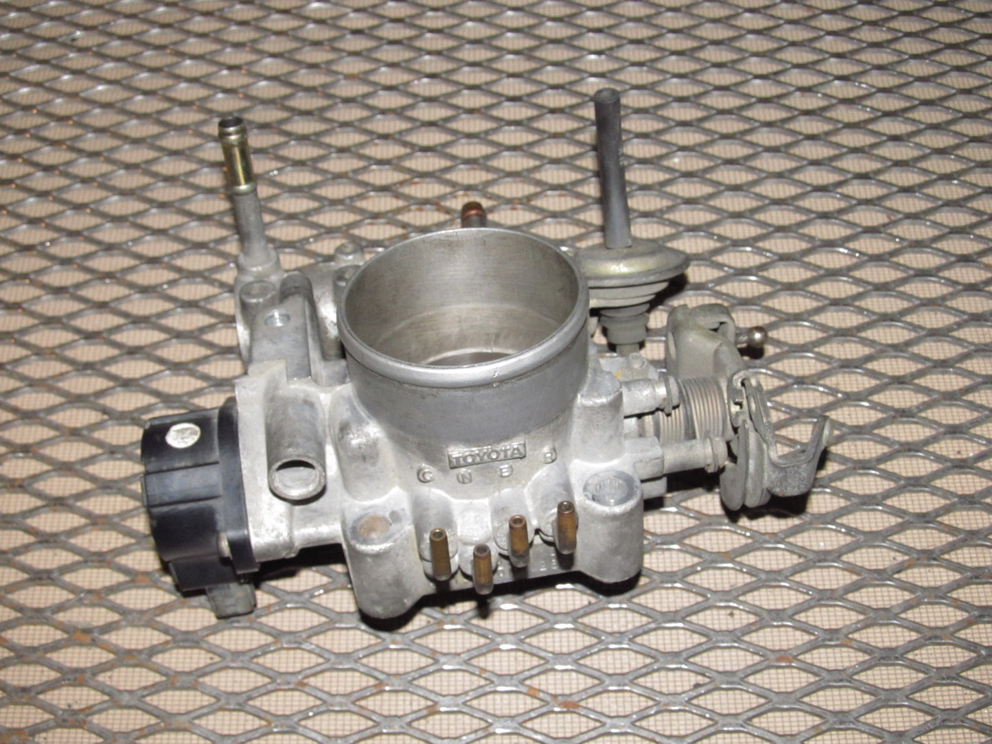 85 86 Toyota MR2 OEM Throttle Body & TPS - 4AGE M/T