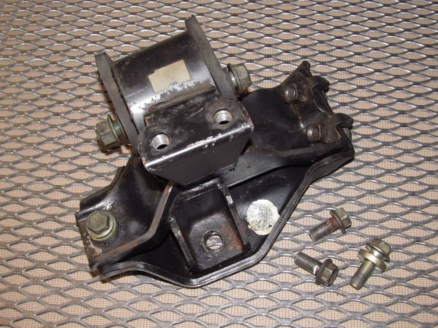 91 92 93 94 95 Toyota MR2 OEM 2.2L Engine Motor Mount & Bracket - Left