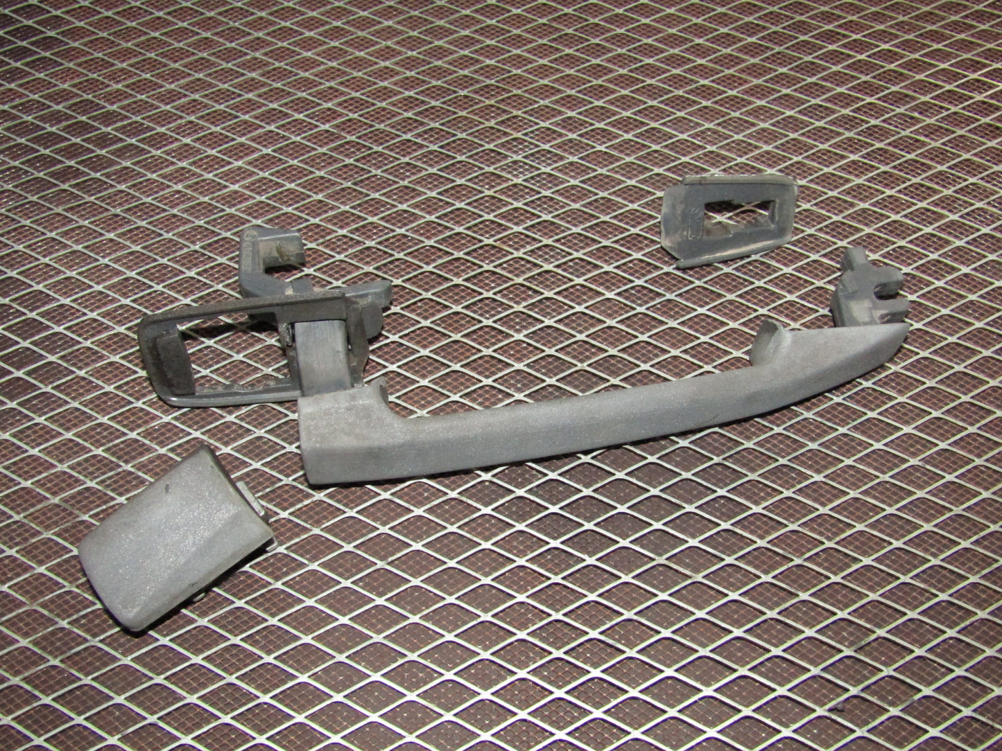 86-93 Mercedes Benz 300E OEM Rear Exterior Door Handle - Right