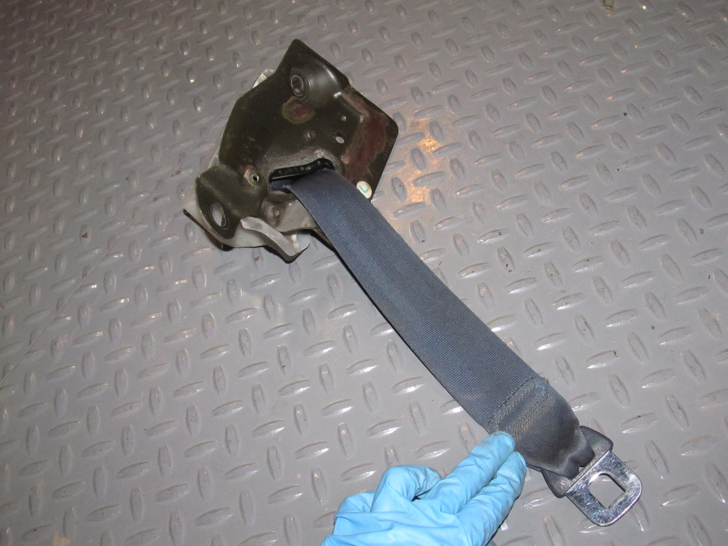 86 87 88 Mazda RX7 Hatchback OEM Seat Belt - Left