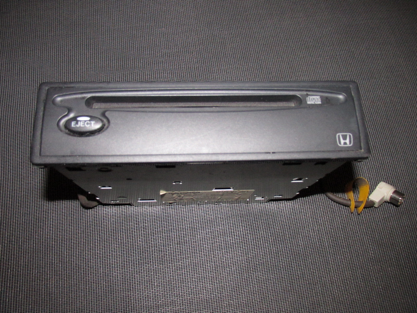 96 97 98 99 00 Honda Civic OEM EX Stereo CD Player