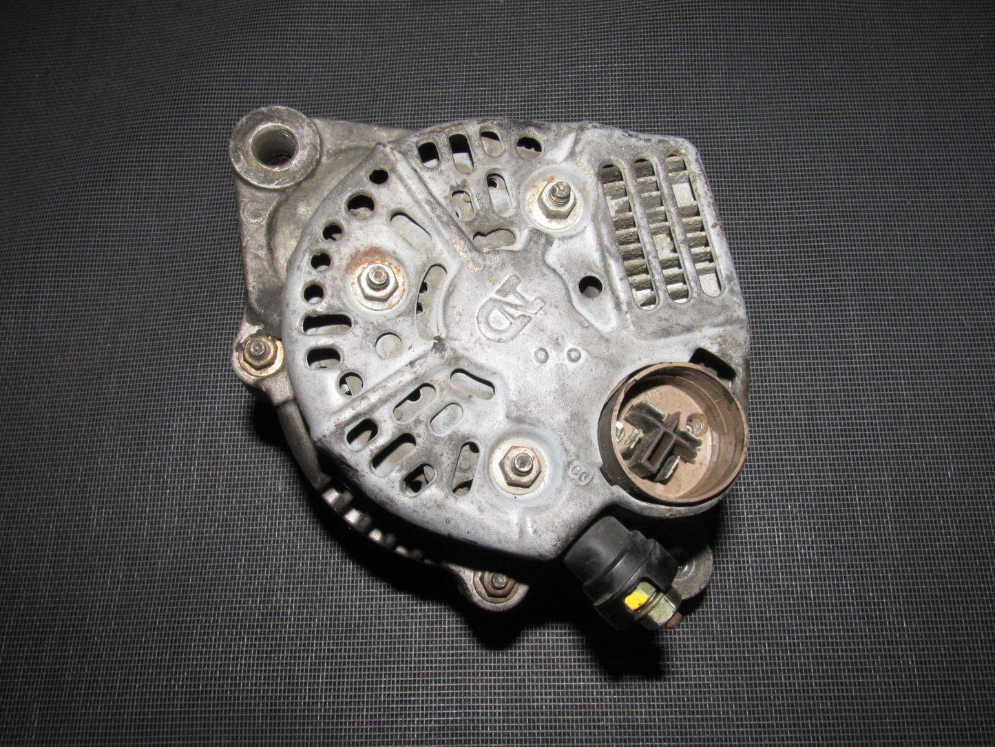 88 89 Honda CRX D15B2 Alternator