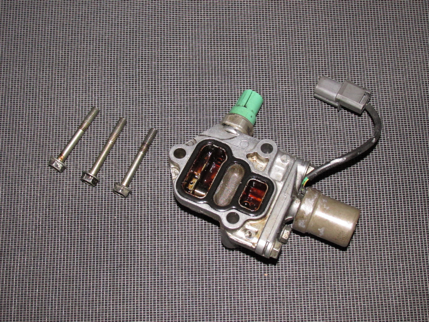 96 97 98 99 00 Honda Civic OEM D16Y8 VTEC Solenoid