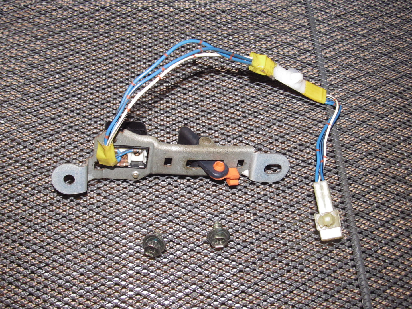 89 90 91 92 Toyota Supra OEM Power Door Lock Switch - Left