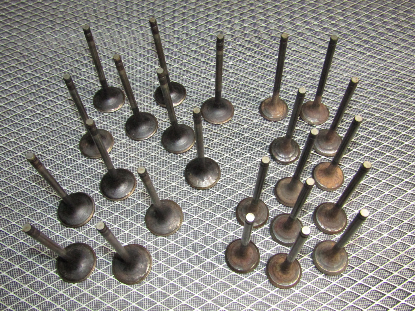 1991 Toyota Crown 2JZ-GE None VVti OEM Engine Intake & Exhaust Valve Set