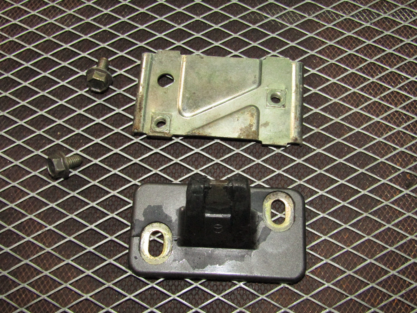 86-93 Mercedes Benz 300E OEM Trunk Latch Striker