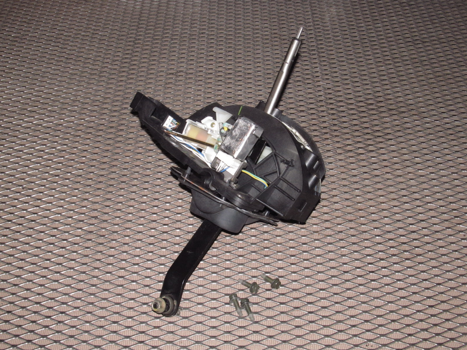 03 04 Infiniti G35 OEM A/T Shifter Assembly