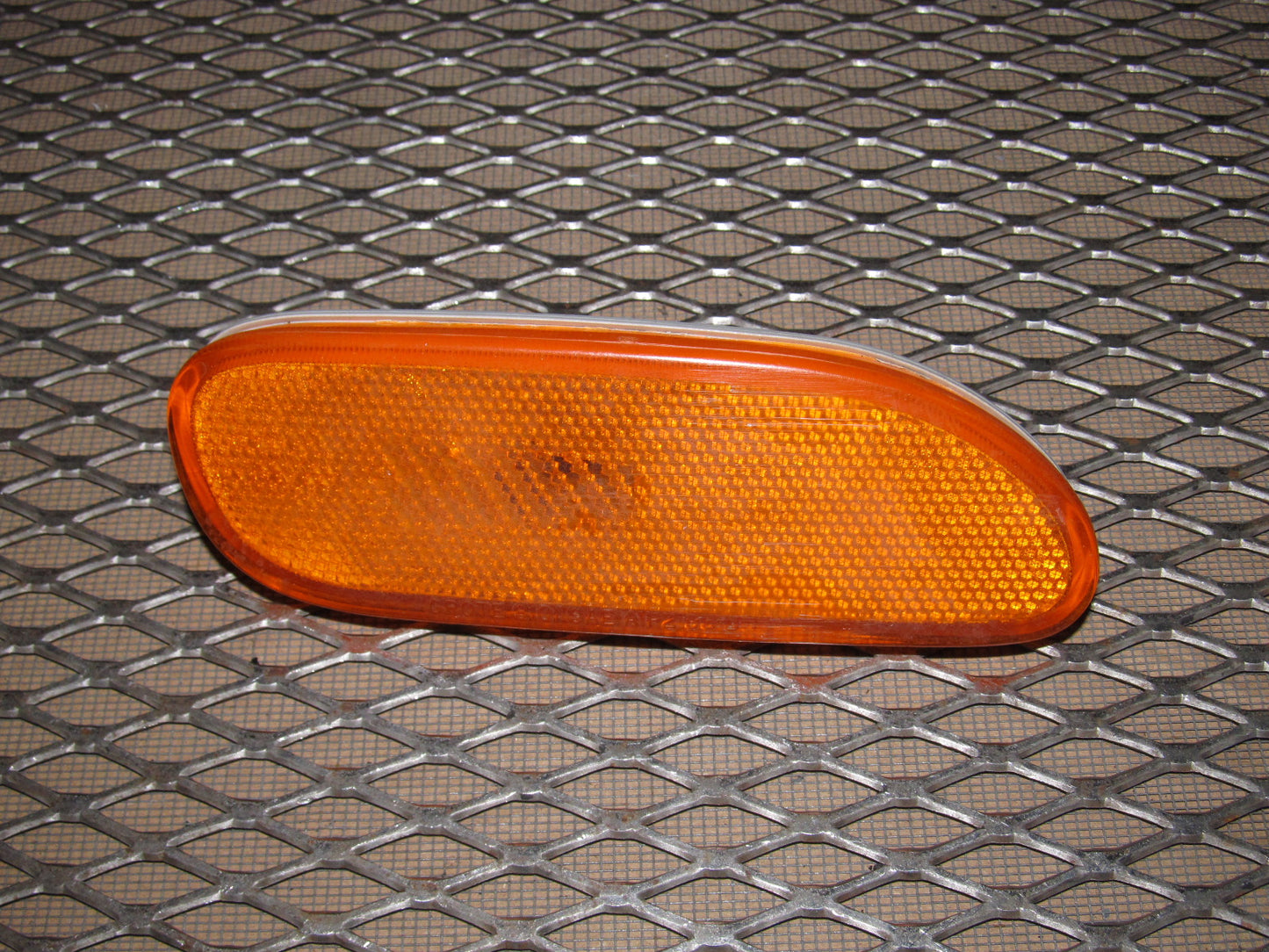 97 98 99 Mitsubishi Eclipse OEM Front Side Marker Light - Right