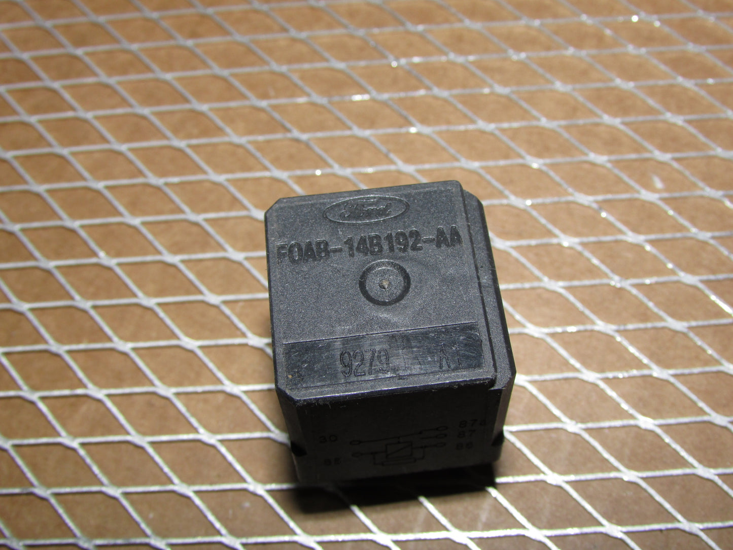 Ford Relay F0AB-14B192-AA