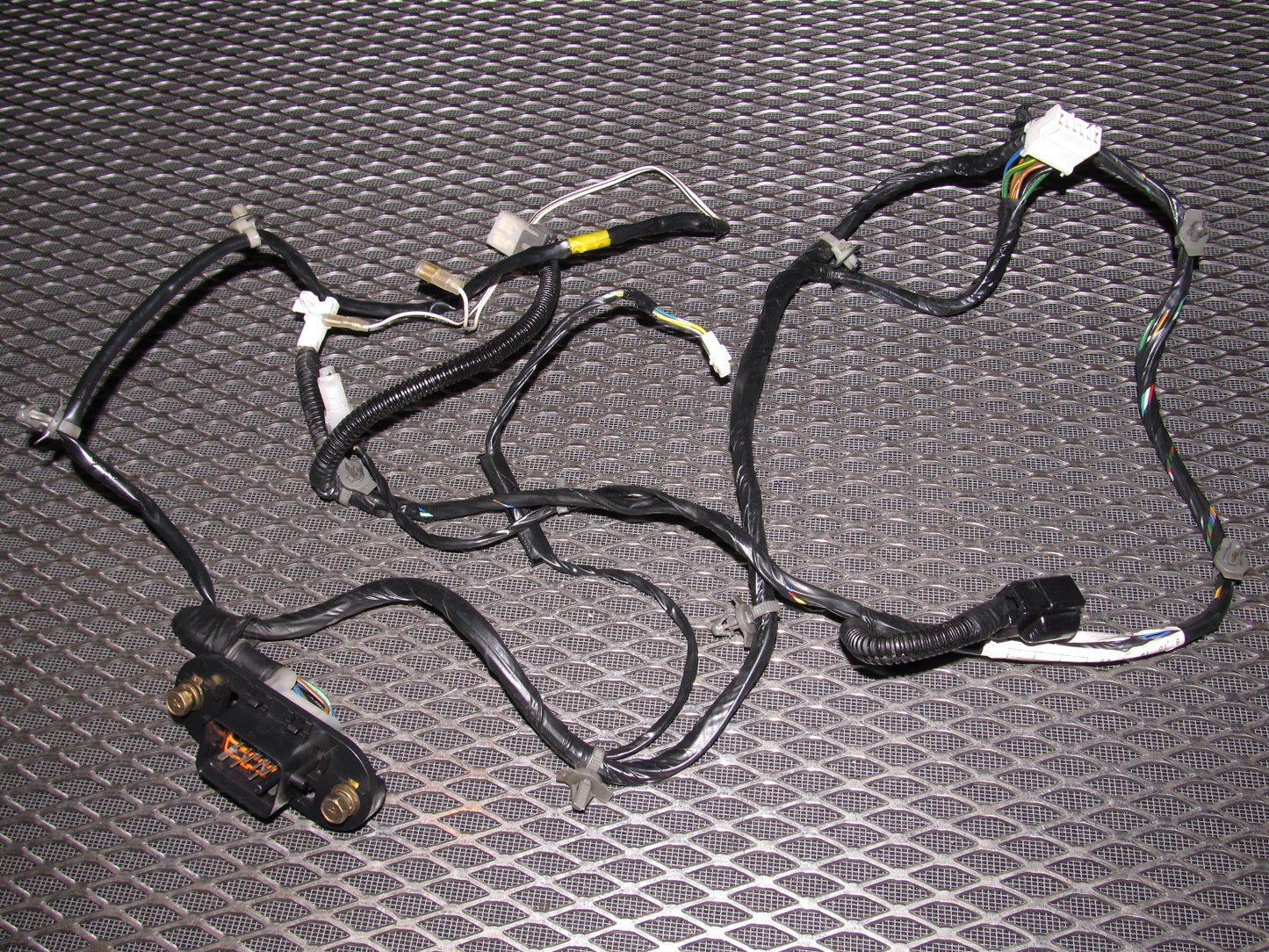 94 95 96 97 Mitsubishi 3000GT Dash & Speedometer Wiring Harness