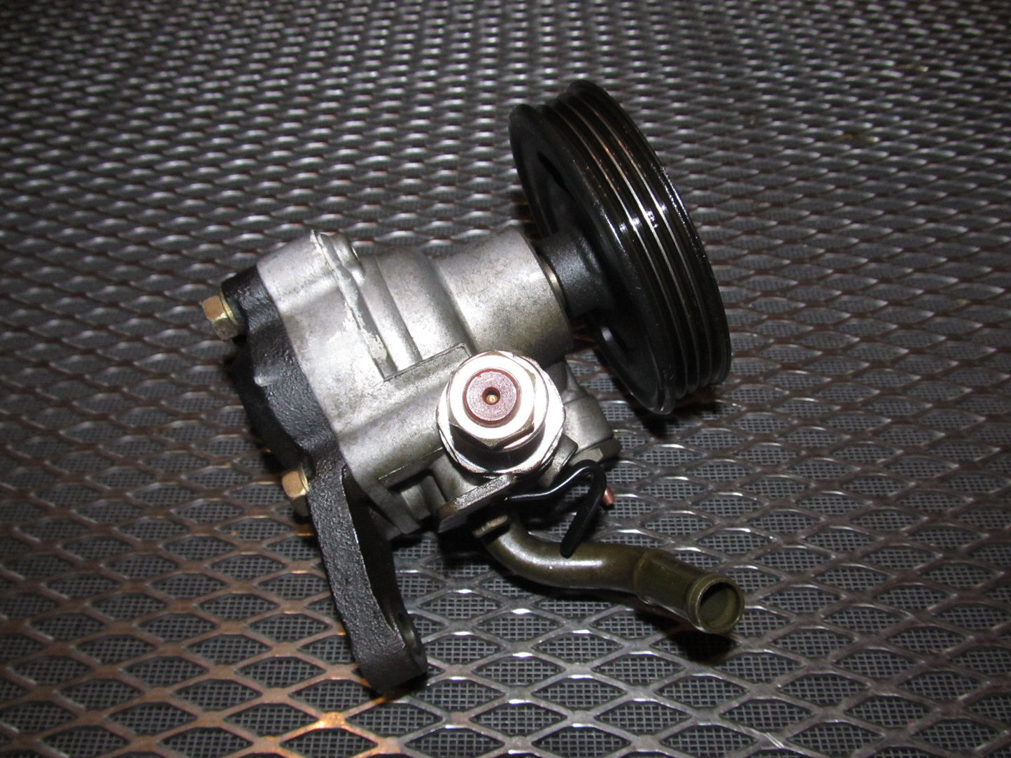 94 95 96 97 Mitsubishi 3000GT Power Steering Pump