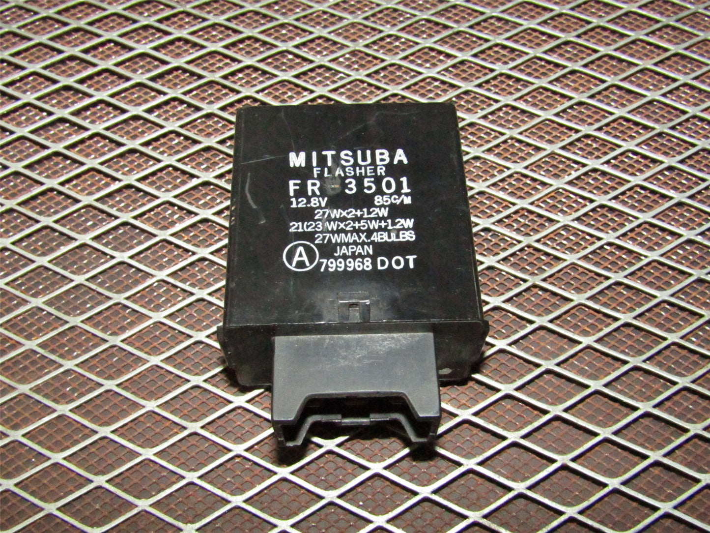 93 94 95 96 97 Honda Del Sol OEM Flasher Relay - FR-3501