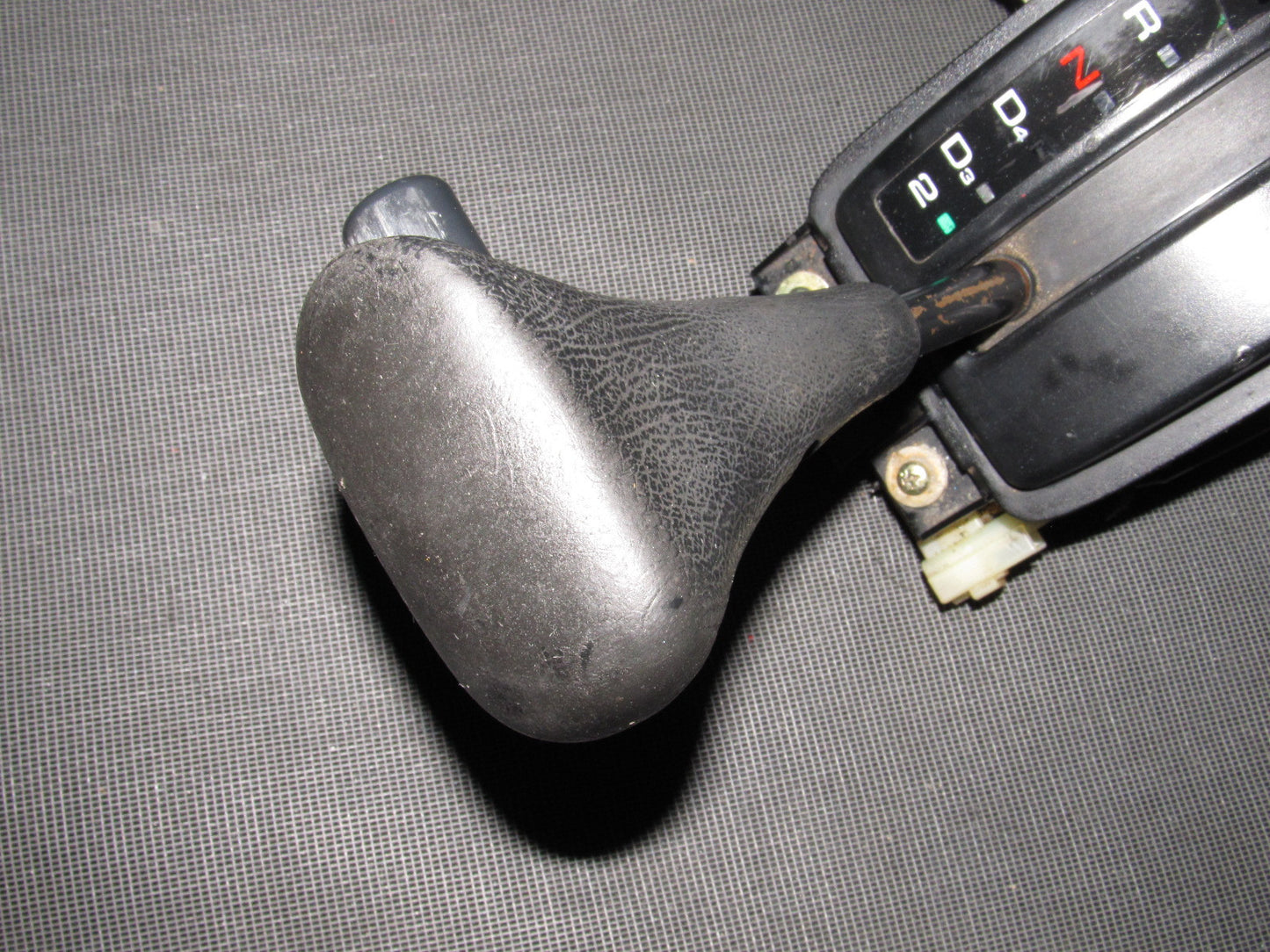 88 89 Honda CRX OEM A/T Transmission Shifter