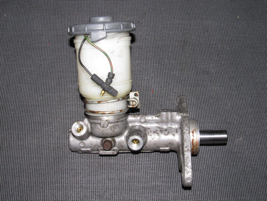 88 89 Honda CRX OEM Brake Master Cylinder