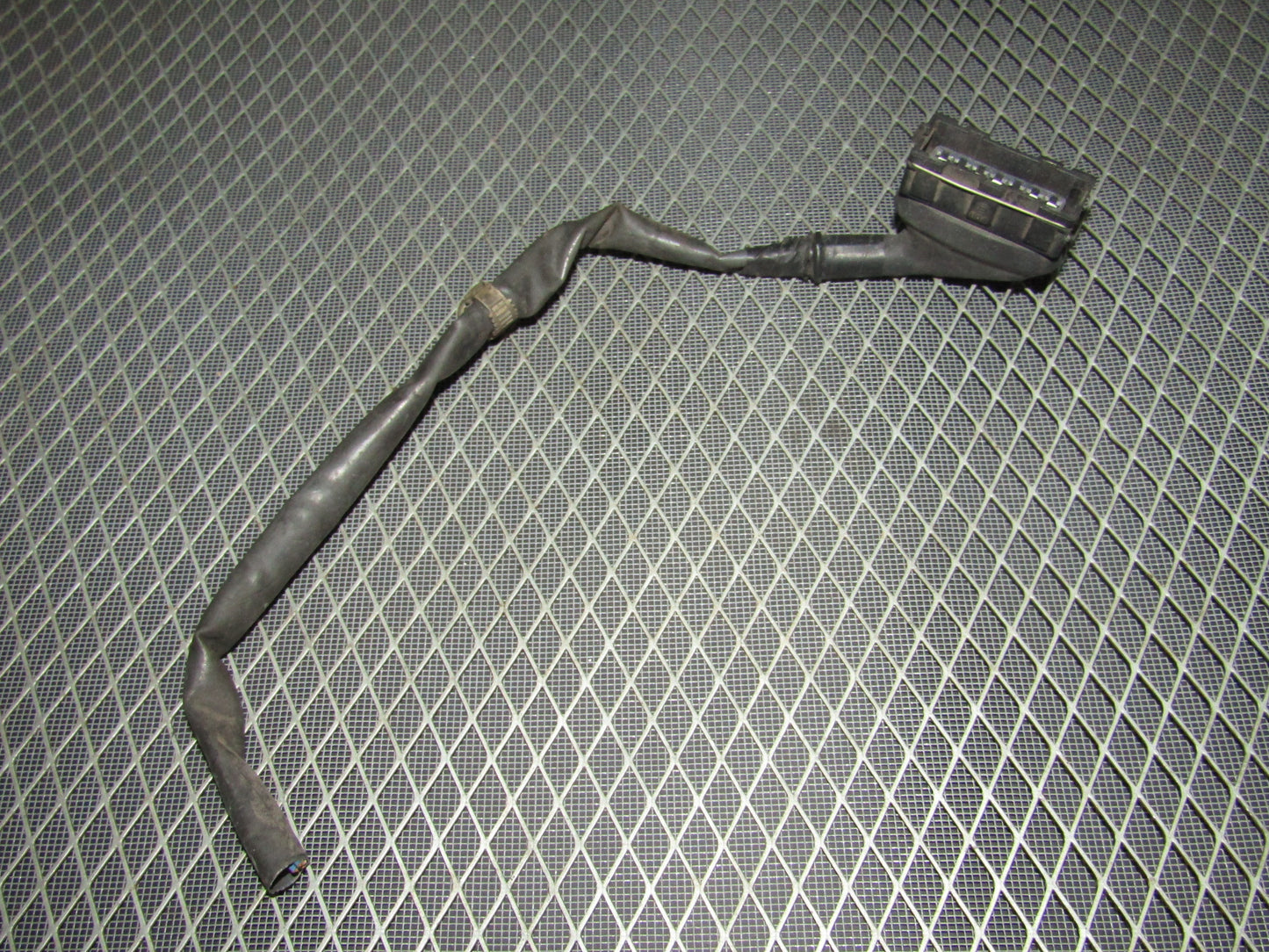 92-96 Toyota Camry OEM 3VZ-FE 3.0L Air Mass Sensor Pigtail Harness