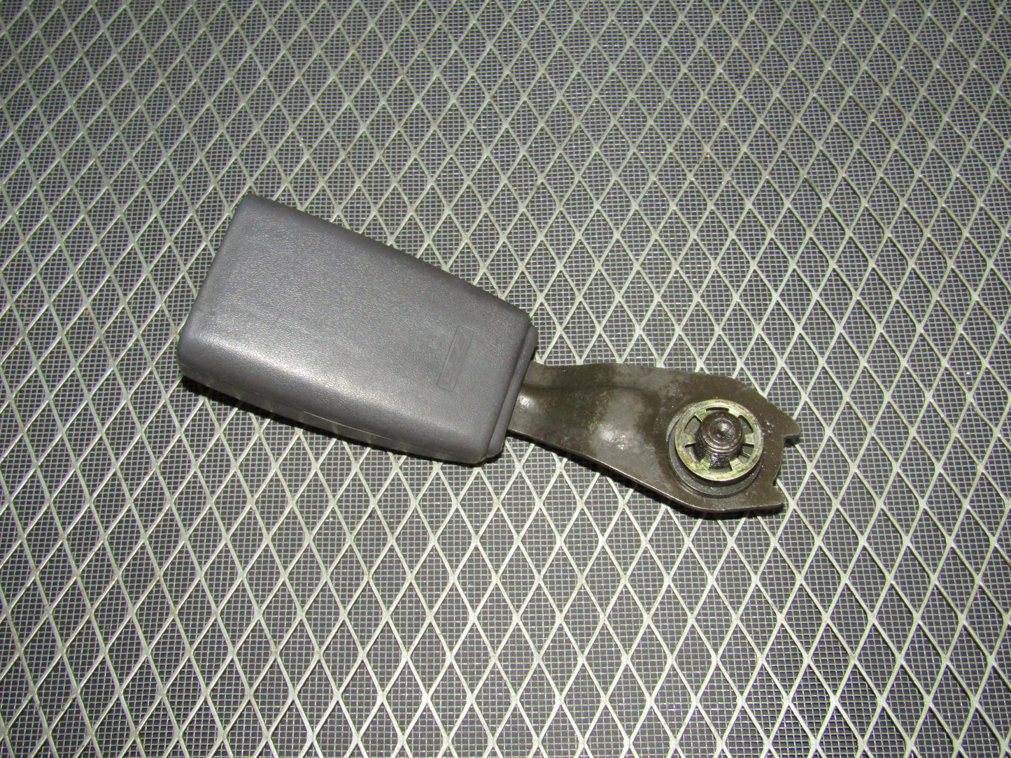 92 93 94 95 96 Toyota Camry Sedan OEM Front Seat Belt Buckle - Right