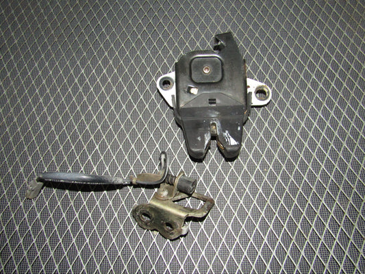 92-96 Toyota Camry Sedan OEM Trunk Latch & Striker & Sensor