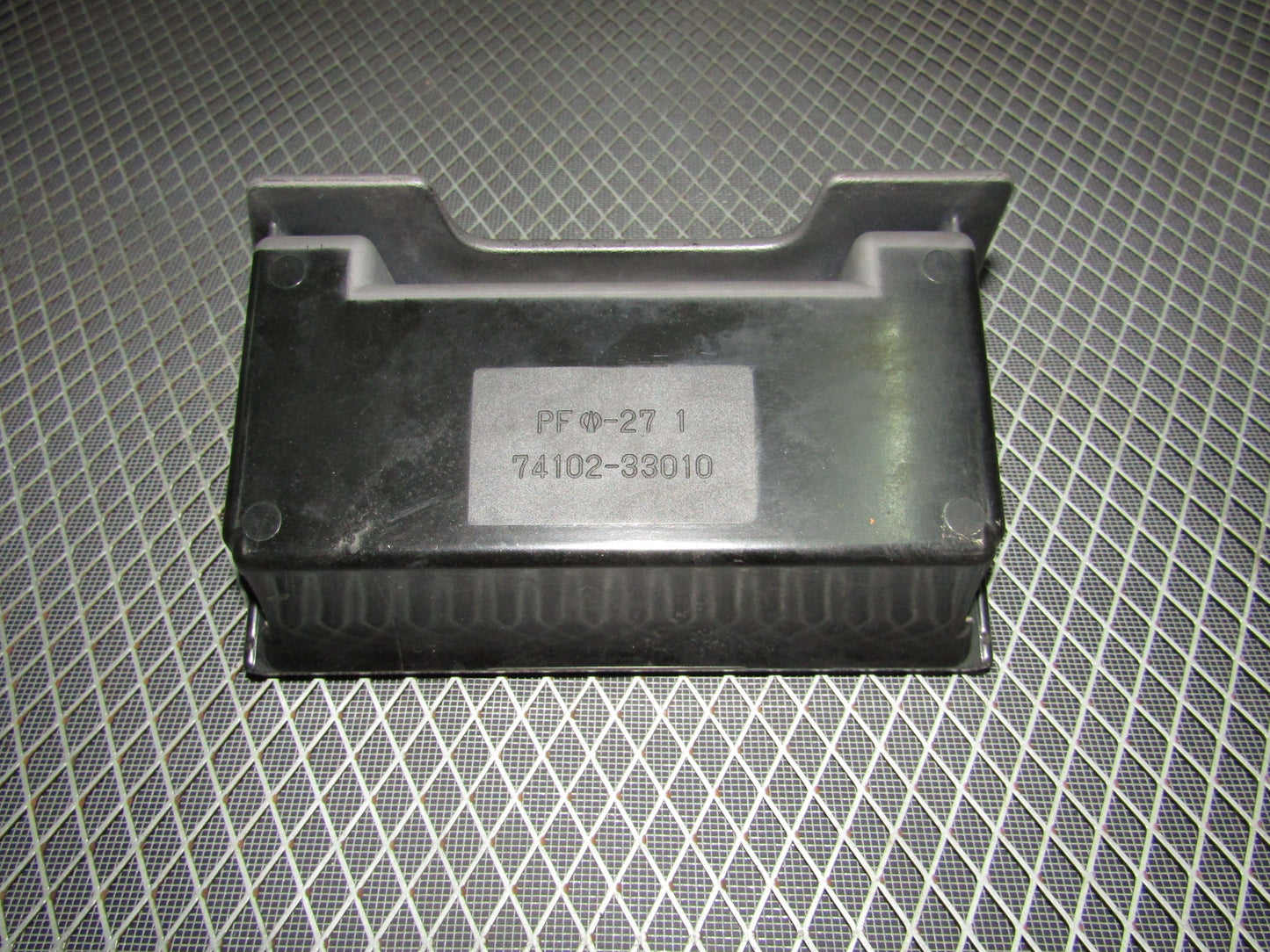 92-96 Toyota Camry Sedan OEM Front Ash Tray