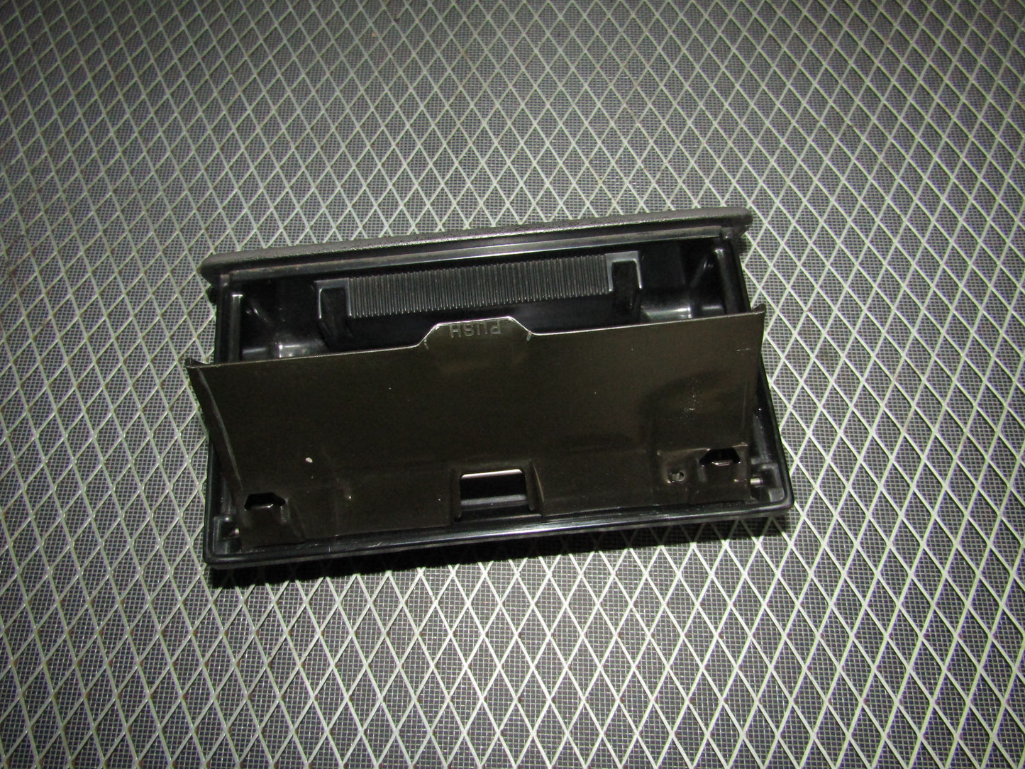 92-96 Toyota Camry Sedan OEM Front Ash Tray