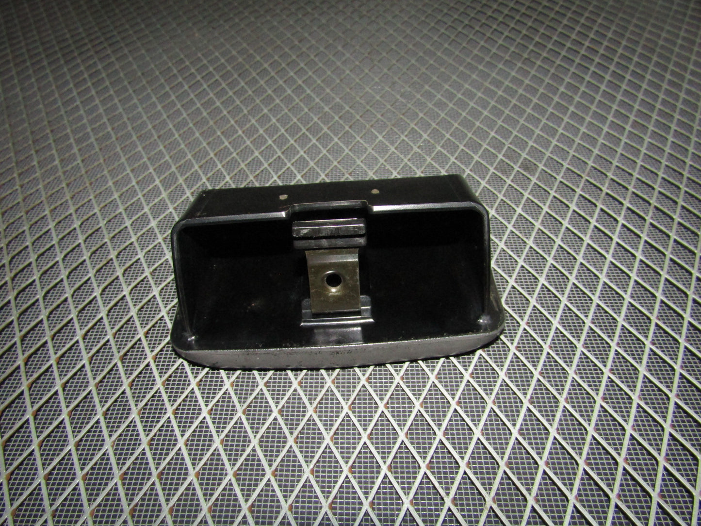 92 93 94 95 96 Toyota Camry Sedan OEM Rear Console Ash Tray