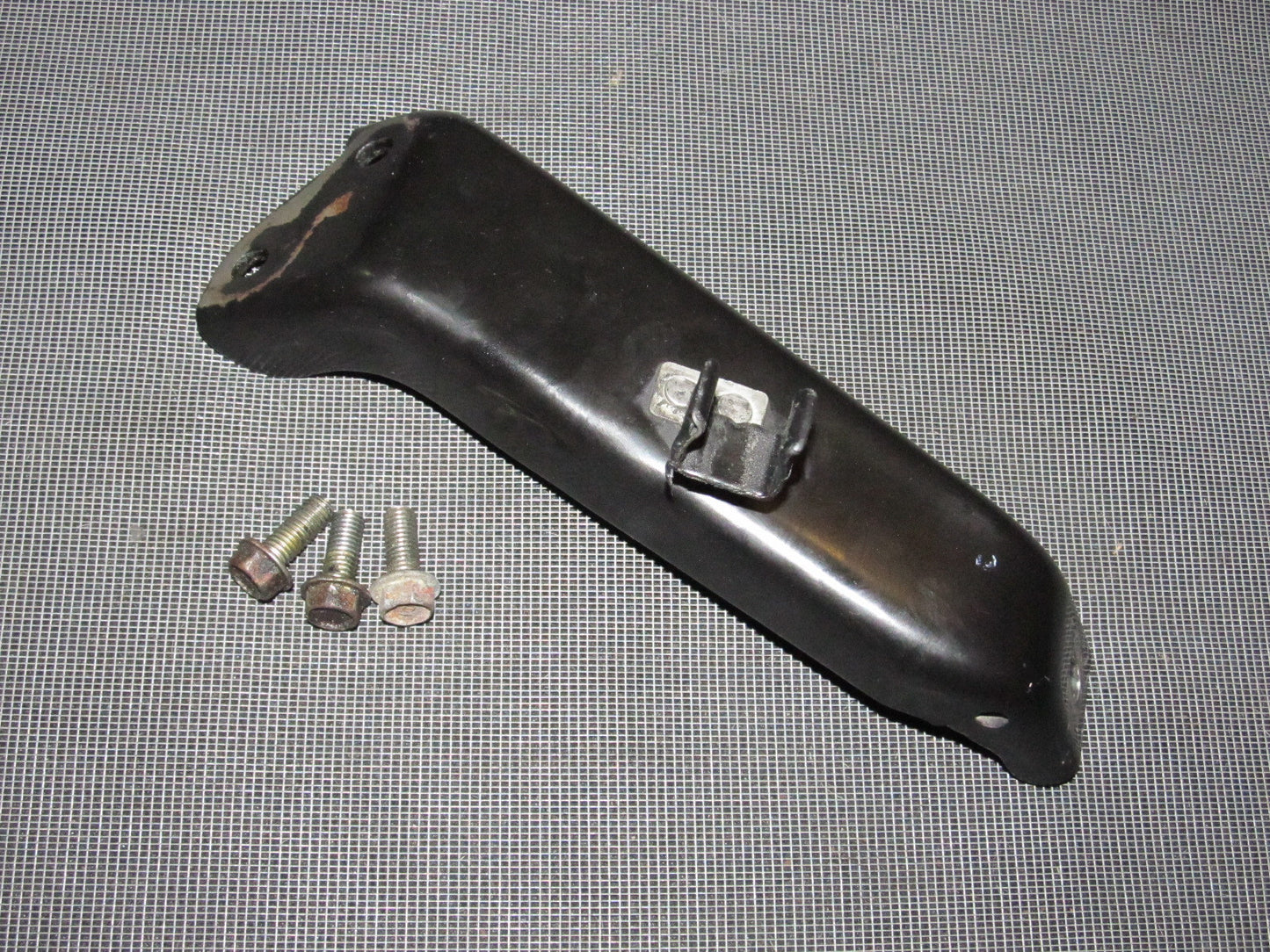 88 89 Honda CRX OEM D15B2 Intake Manifold Bracket