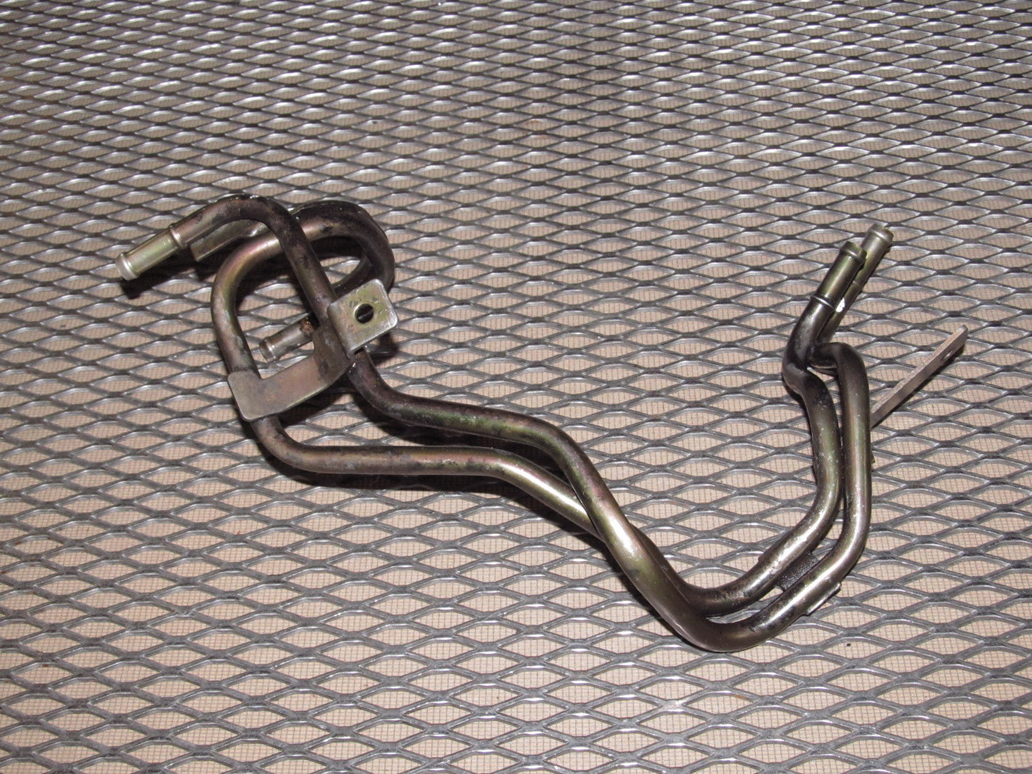 90-96 Nissan 300zx OEM Twin Turbo Oil Line