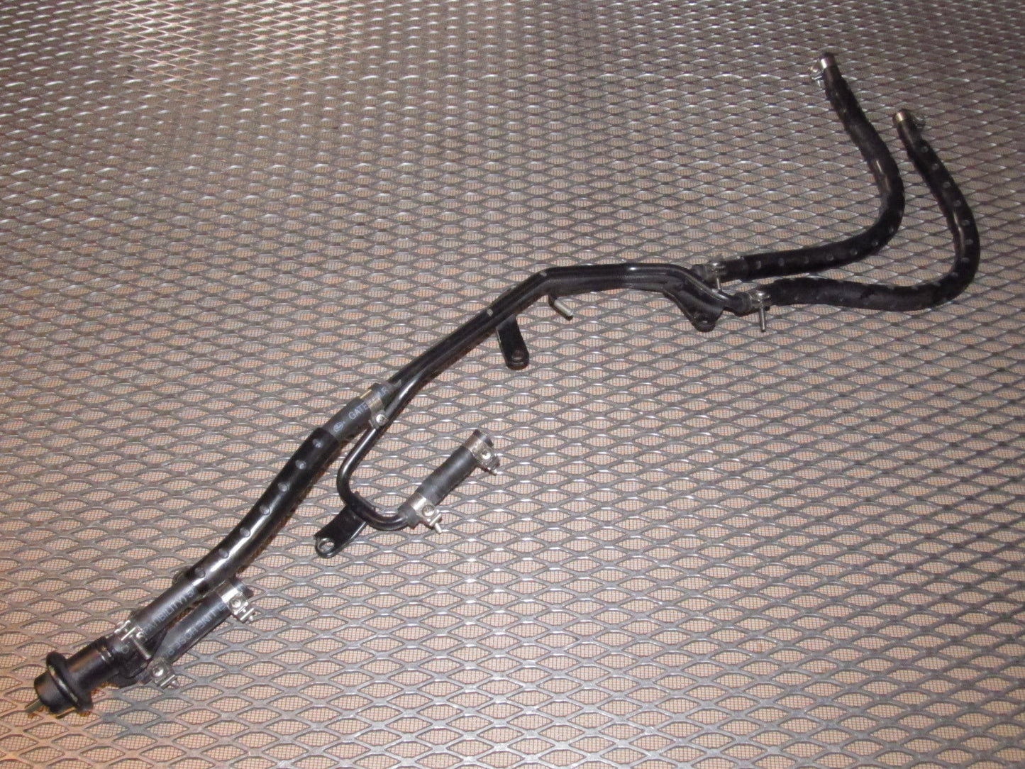 90-93 Nissan 300zx OEM Fuel Regulator & Fuel Line - Twin Turbo