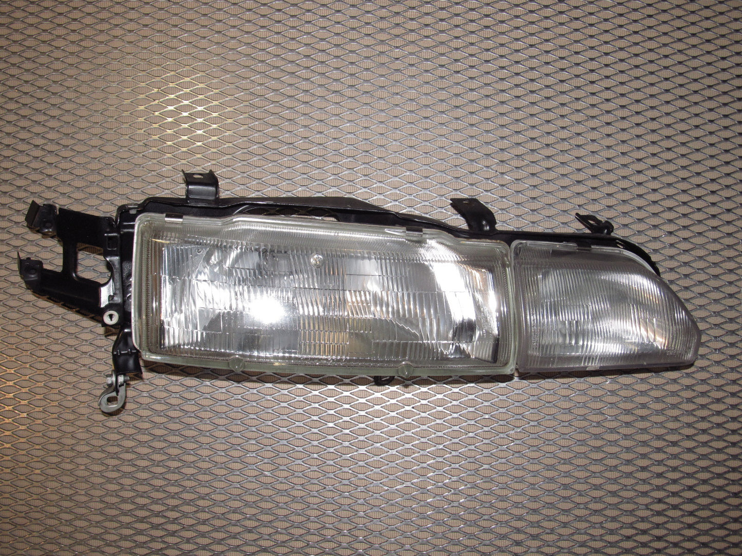 90 91 92 93 Acura Integra OEM Headlight - Right