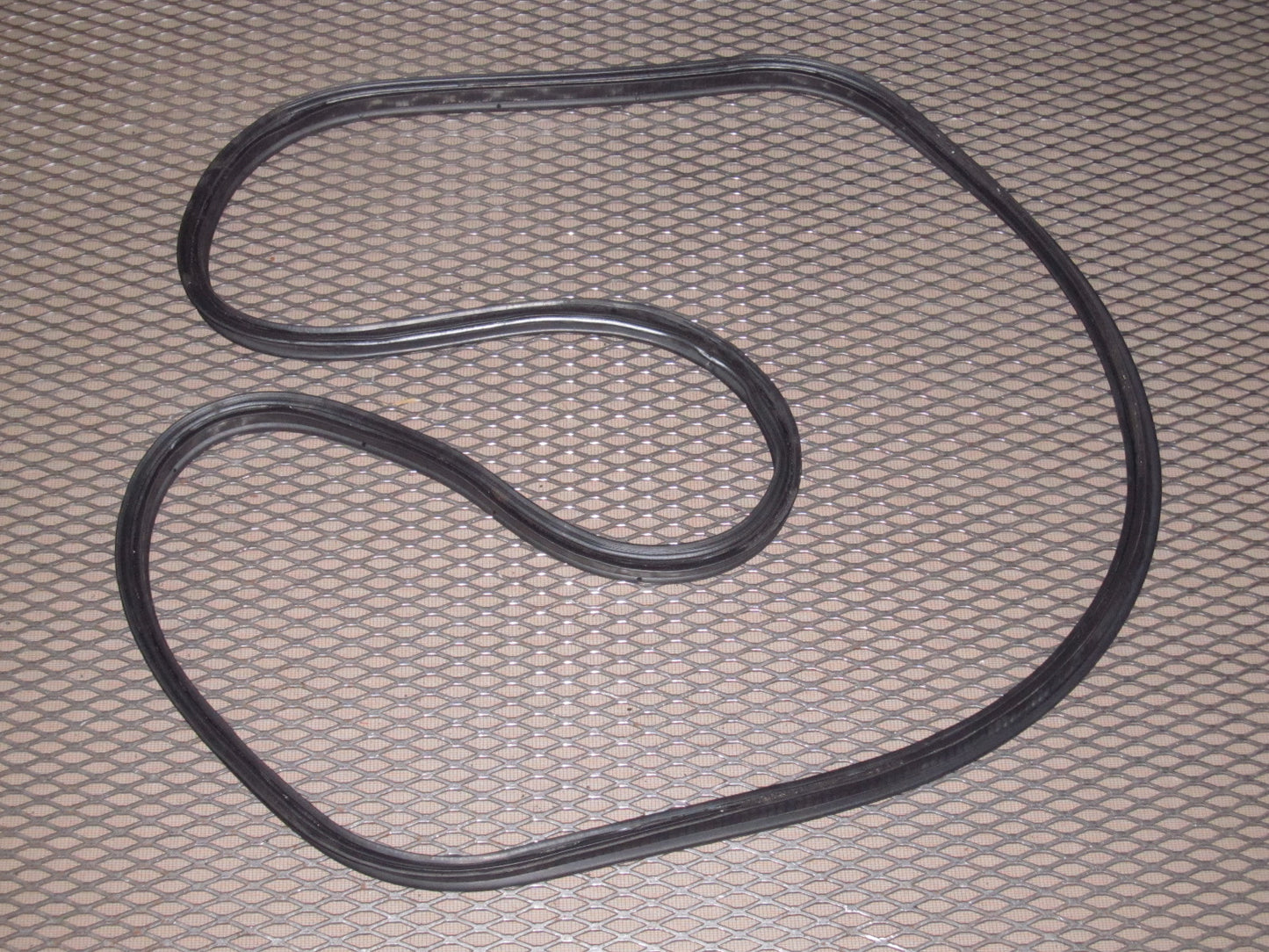 94 95 96 97 Mazda Miata OEM Trunk Weather Stripping Rubber Seal