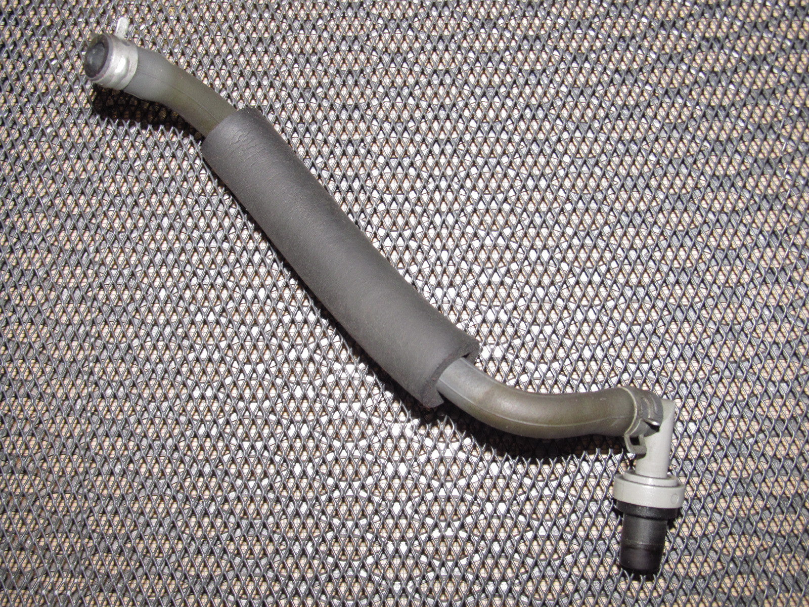 92 93 Acura Integra OEM Engine PCV Valve & Hose - B18A1