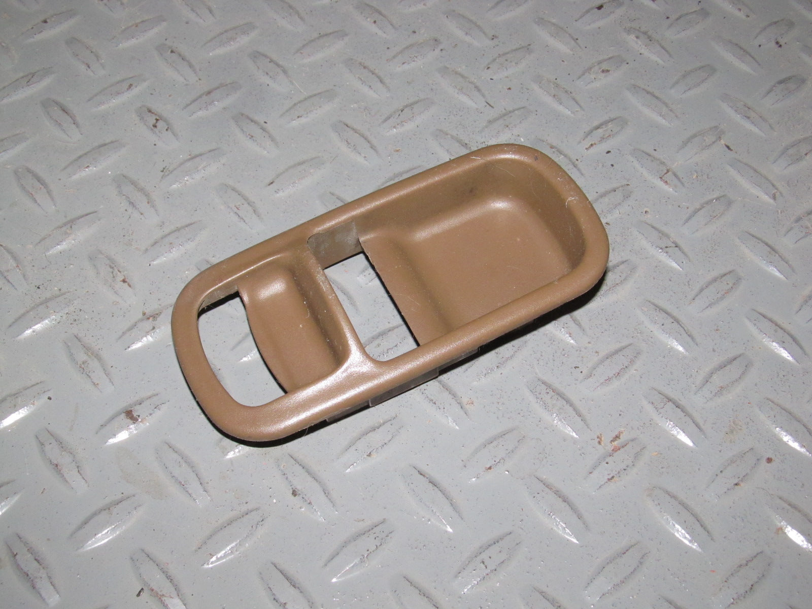 90 91 92 93 94 95 96 Nissan 300zx OEM Interior Door Handle Bezel Trim Cover - Left