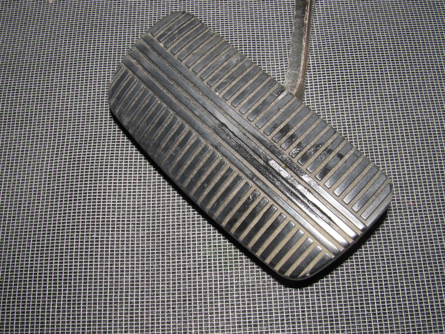 03 04 Infiniti G35 Sedan OEM AT Brake Pedal