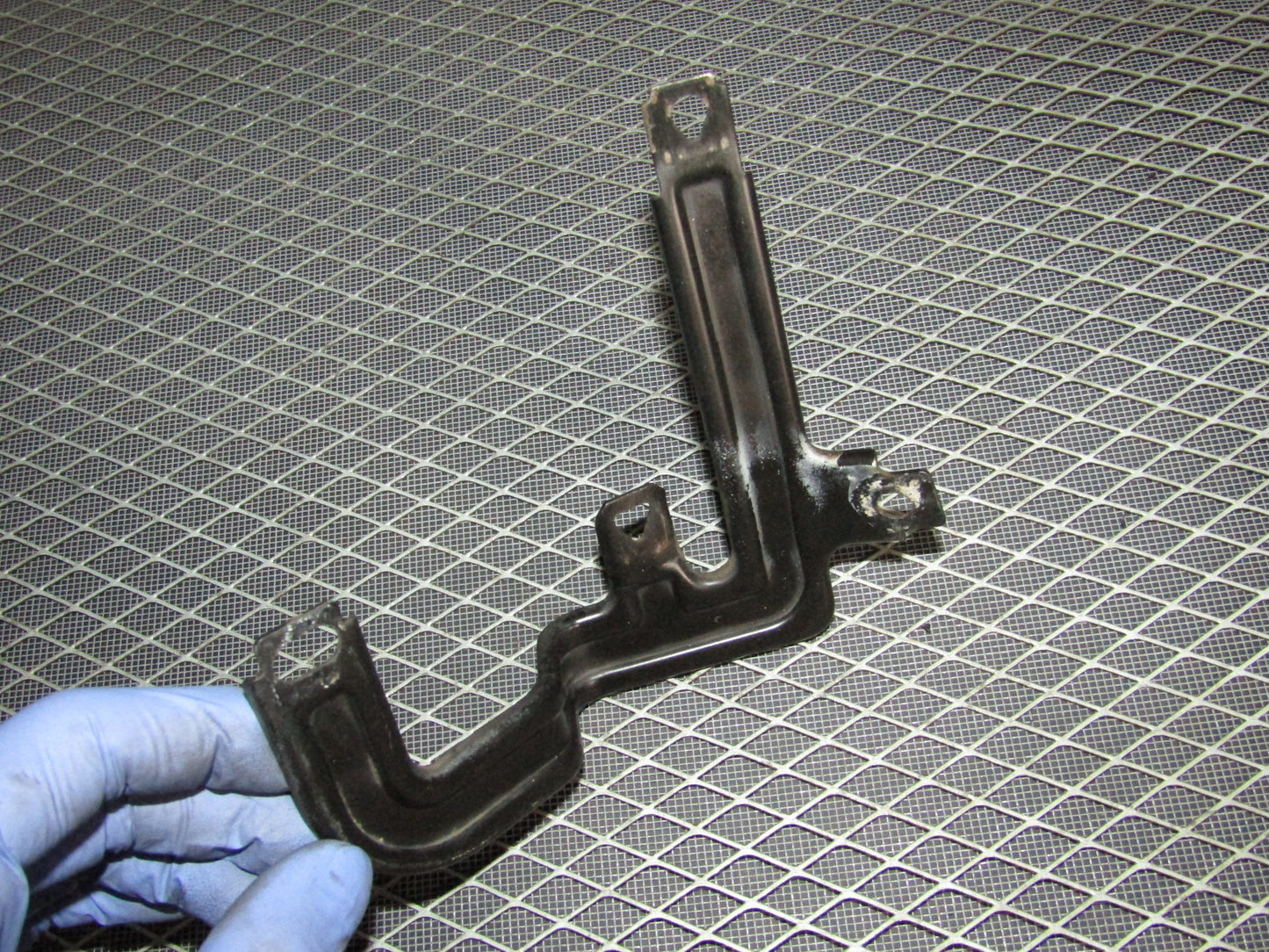 92-93 Toyota Camry OEM Diagnosis Box Holder Bracket - 3VZ-FE V6Z-FE V6