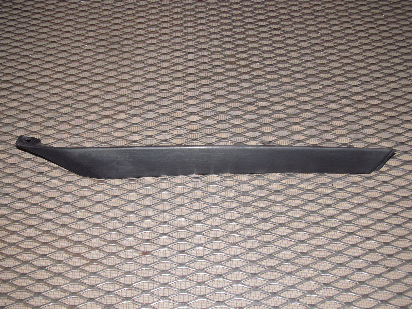 91 92 93 94 95 Toyota MR2 OEM Rear Exterior Moulding - Left