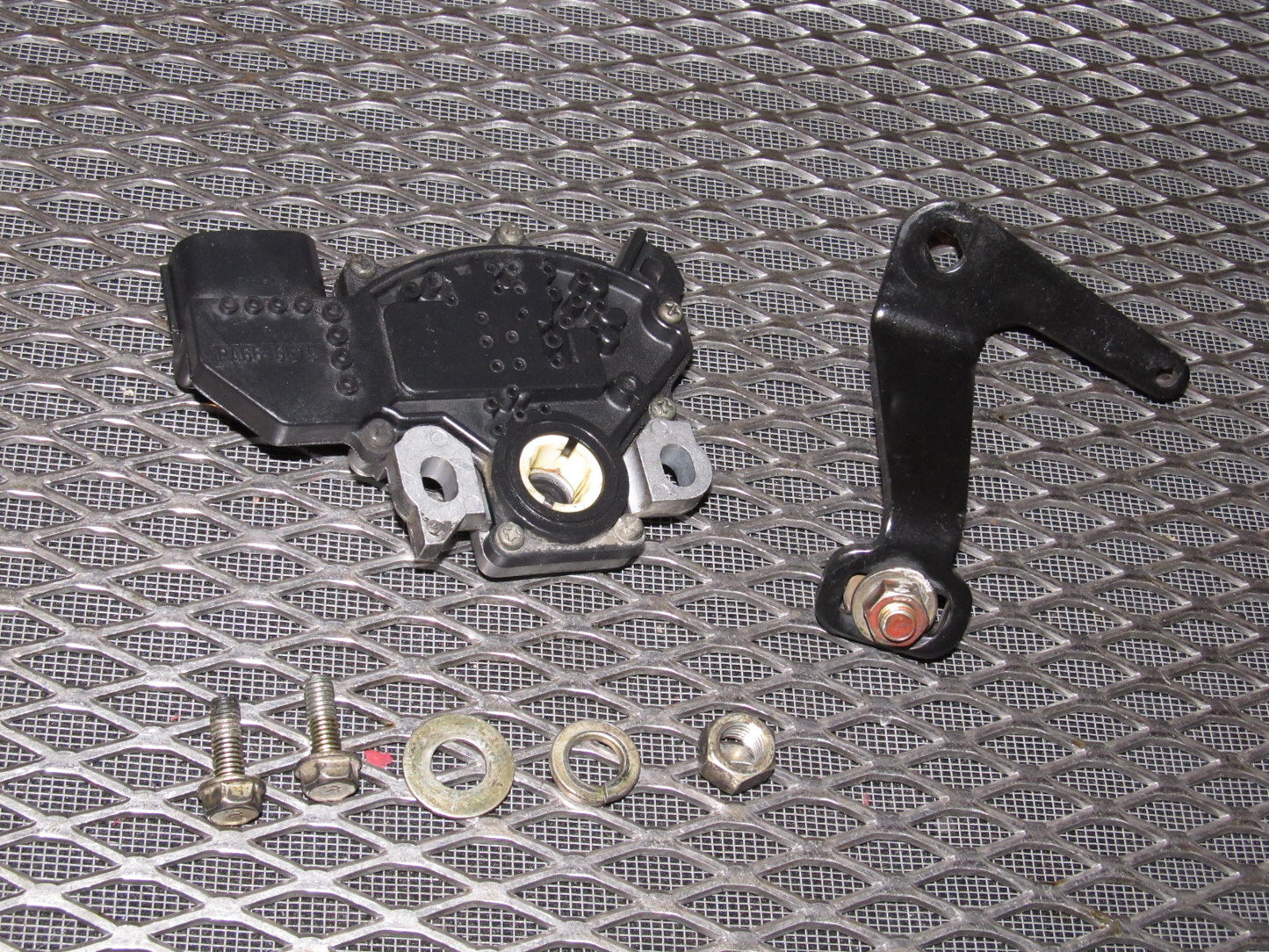 94 95 96 97 Mitsubishi 3000GT A/T Shifter Inhibit Switch