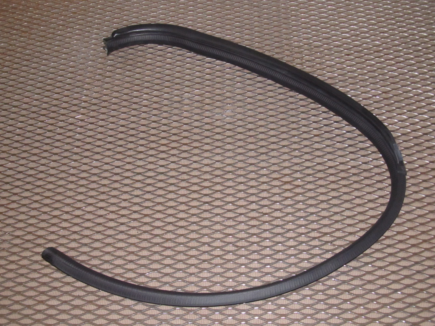 97 98 99 Mitsubishi Eclipse Convertible OEM Interior Door Chassis Belt Line Moulding - Left